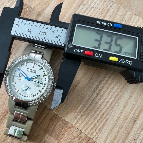 Fossil blue ladies silver tone crystal accented sporty watch NEW BATTERY main image 7